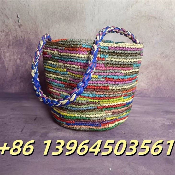 Geantă de femeie adevărată Raffia