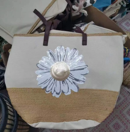 Geantă mare de plajă cu broderie de paiete