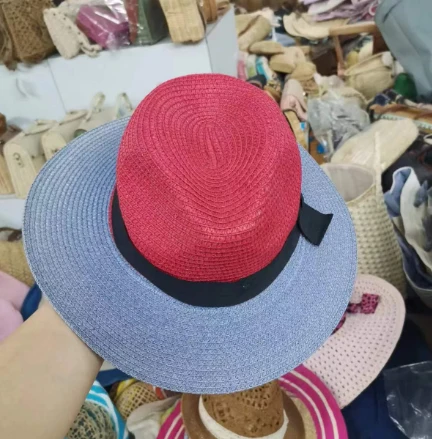 Pălărie Multicoloră Femei Cu Bandă Neagră
