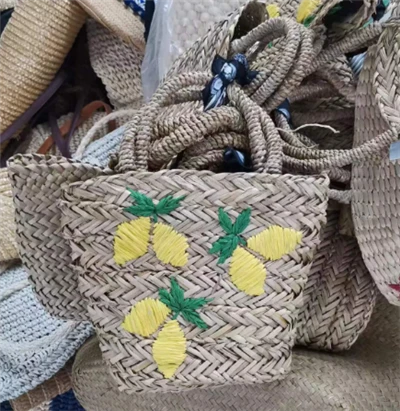 Geantă de paie de broderie