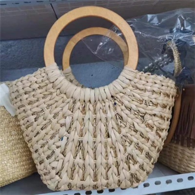 Mânere din lemn cu coajă de porumb țesută cu coajă de porumb